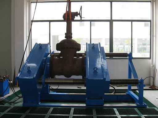 Valve testing machine